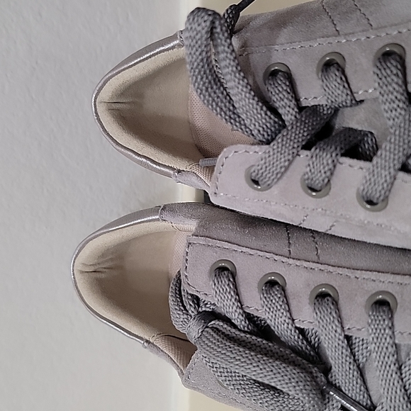 EUC Naturalizer Women's Morrison Grey Shoes Size 8 - Picture 14 of 14